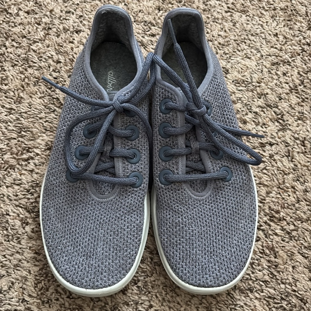 Allbirds Women's Gray Tree Runners Sz 9 Tennis shoes